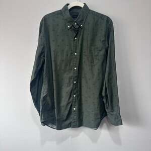 J.Crew Men's Medium Olive Green Button Down Shirt with Geometric Circle Print
